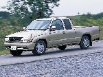  12  Toyota Hilux  2-. (6  [] 2001 2004)