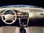  3  Ford Escort  5-. (4  1986 1995)